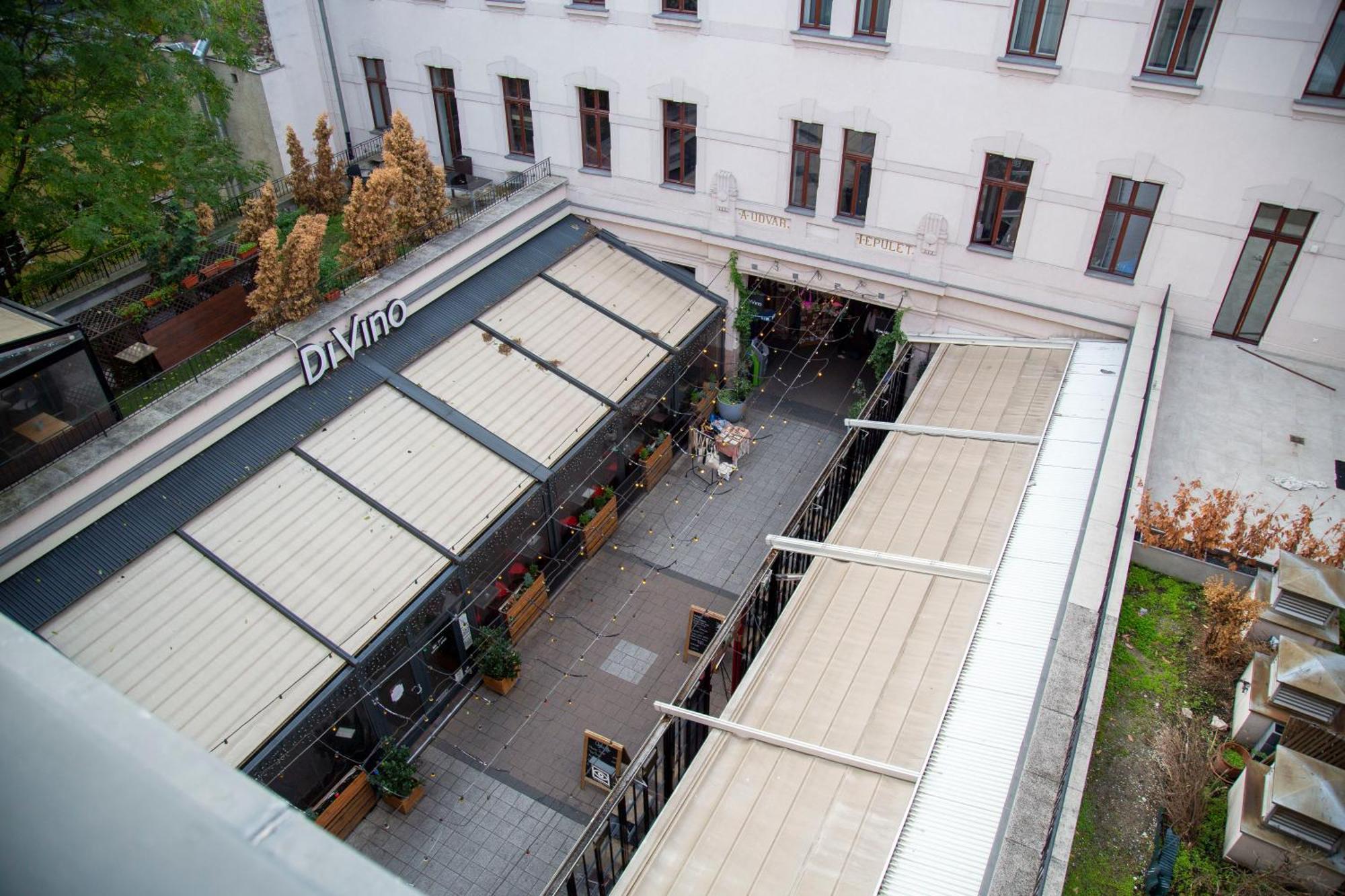 Downtown Cozy In The Gozsdu Garden Apartamento Budapest